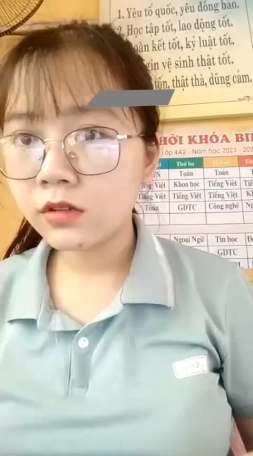 Cô giáo xinh lén show lồn khi đang trong lớp - hayko.pro